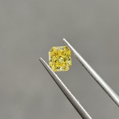 Αγορά 0.55ct VS2 Εργαστηριακά δημιουργημένα Καναρίνια Κίτρινα Διαμάντια Radiant Cut OEM ODM online manufacture