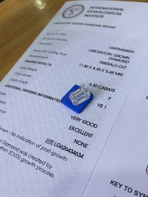 5.3ct Εργαστήριο Διαμάντι Άνθρωπος Έκανε Σμαραγδένιο Κόψιμο Διαμάντι VS1 Διαύγεια F Χρώμα